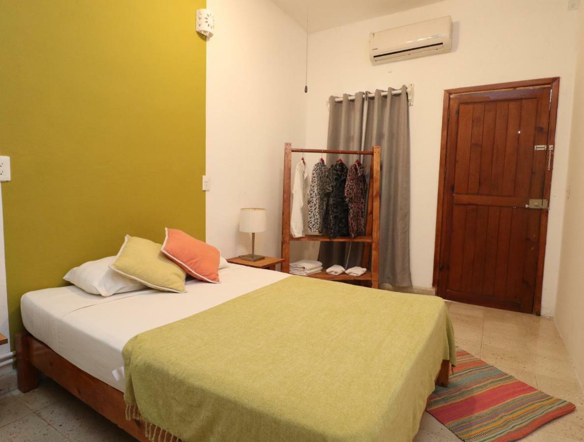 Wabi Hostel Плая-дель-Кармен Экстерьер фото