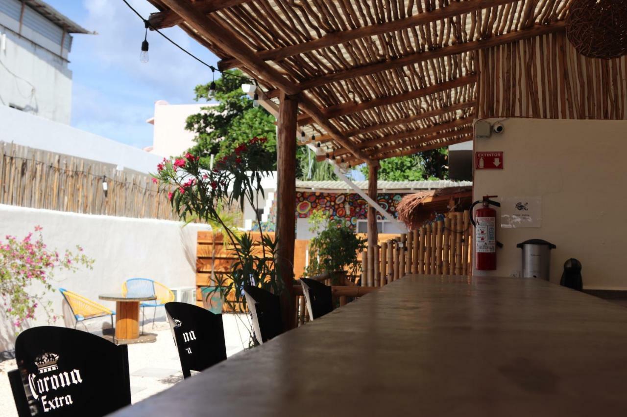Wabi Hostel Плая-дель-Кармен Экстерьер фото