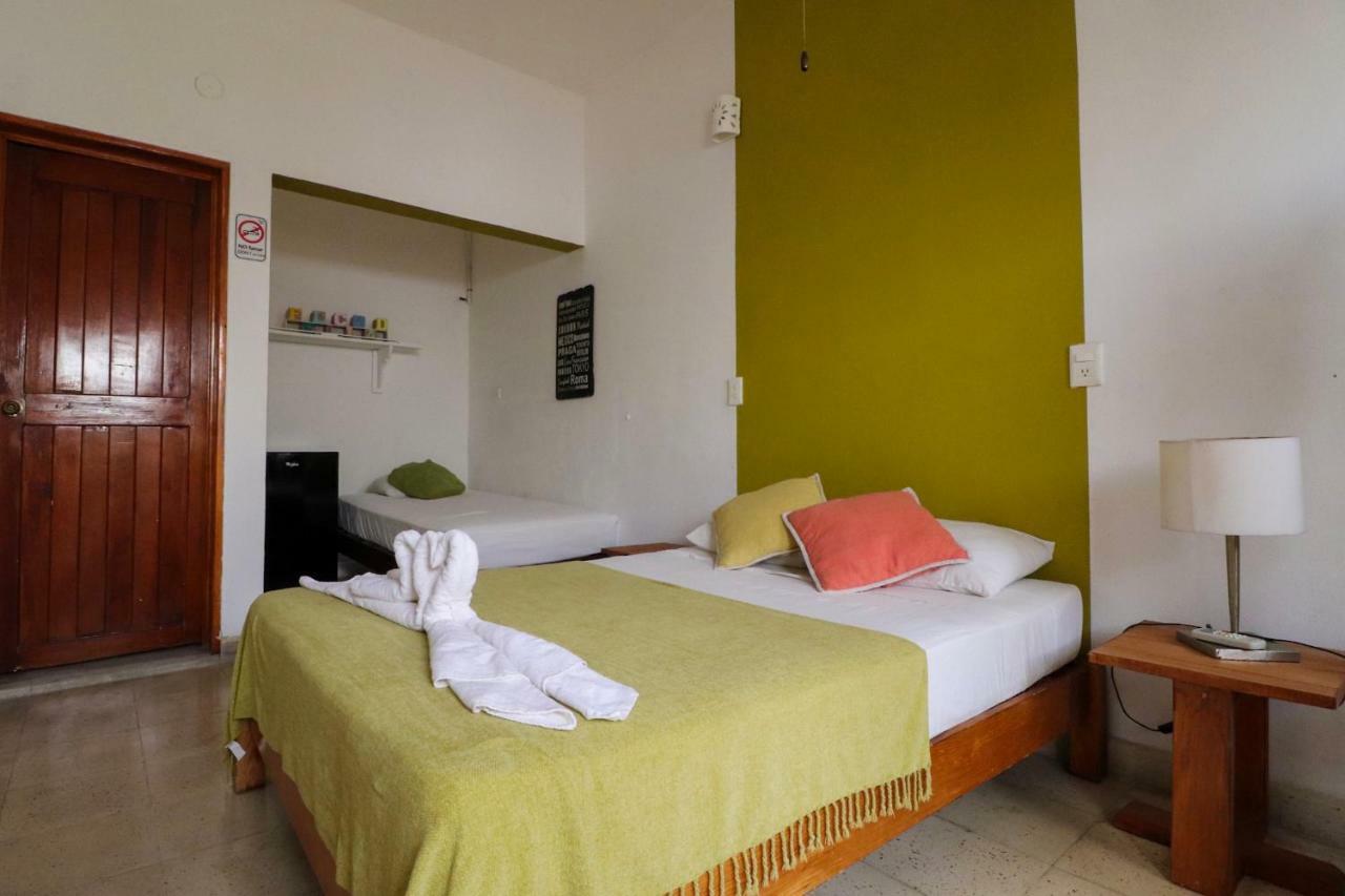 Wabi Hostel Плая-дель-Кармен Экстерьер фото